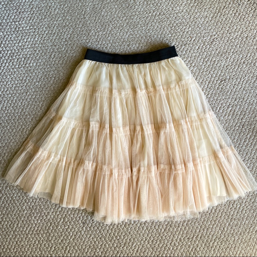 Forever21 NWT skirt w/elastic waistband sz medium